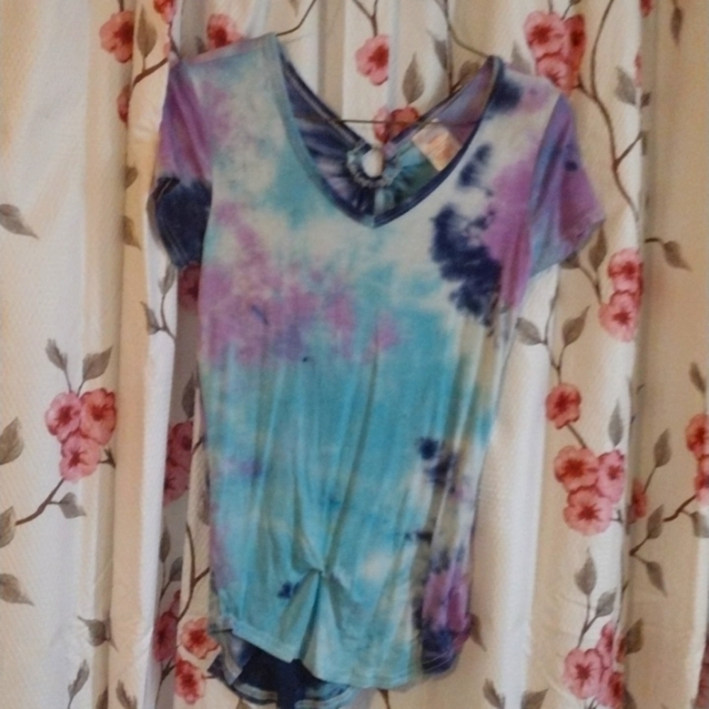 Cute tie dye shirt